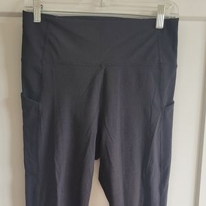 Fabletics Oasis Highwaisted Pocket Leggings